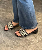 CHRISTIAN DIOR HEELS WITH PLAIN BOX
