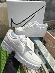 Nike Airforce Triple white