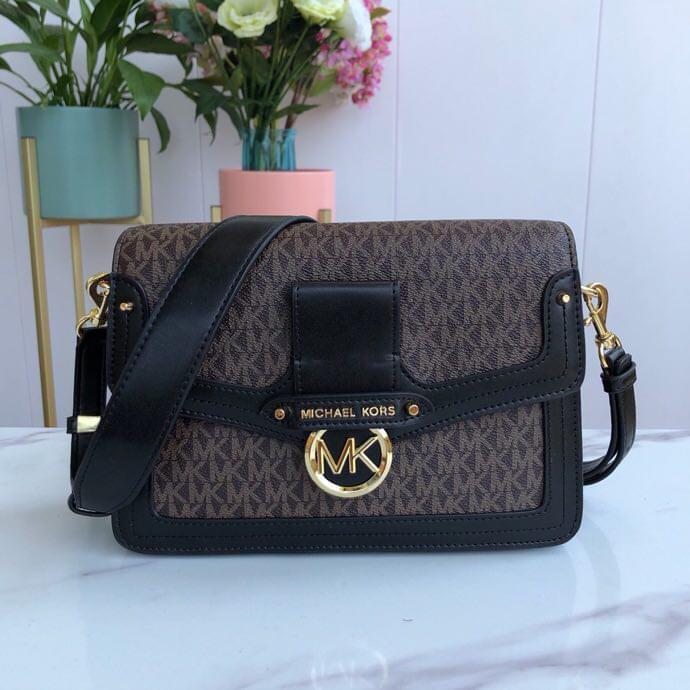LATEST MK JESSIE MEDIUM SHOULDER SLING IN STOCK