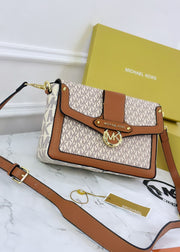 LATEST MK JESSIE MEDIUM SHOULDER SLING IN STOCK