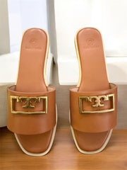 TORY BURCH FLATS WITH BRAND BOX
