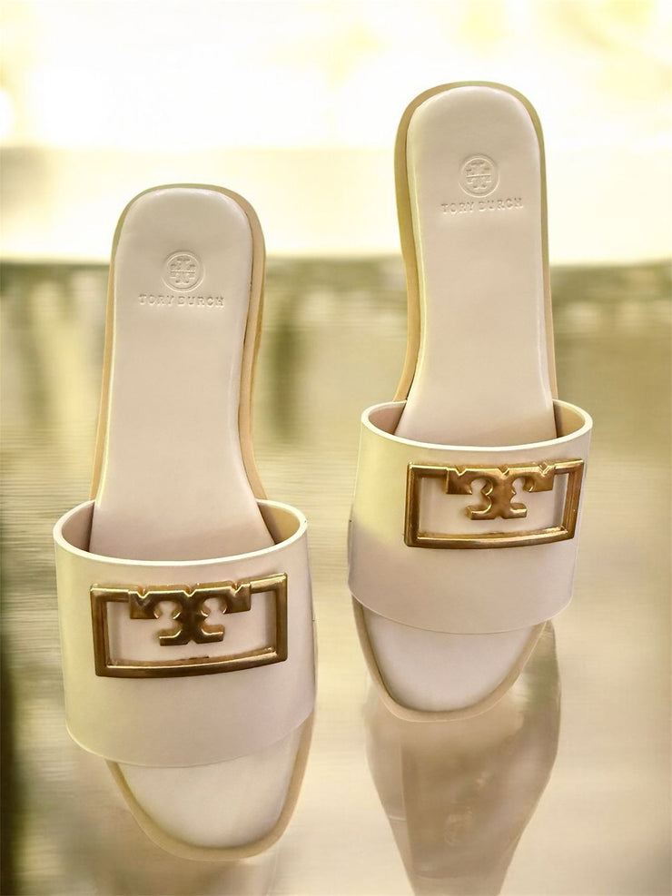 TORY BURCH FLATS WITH BRAND BOX