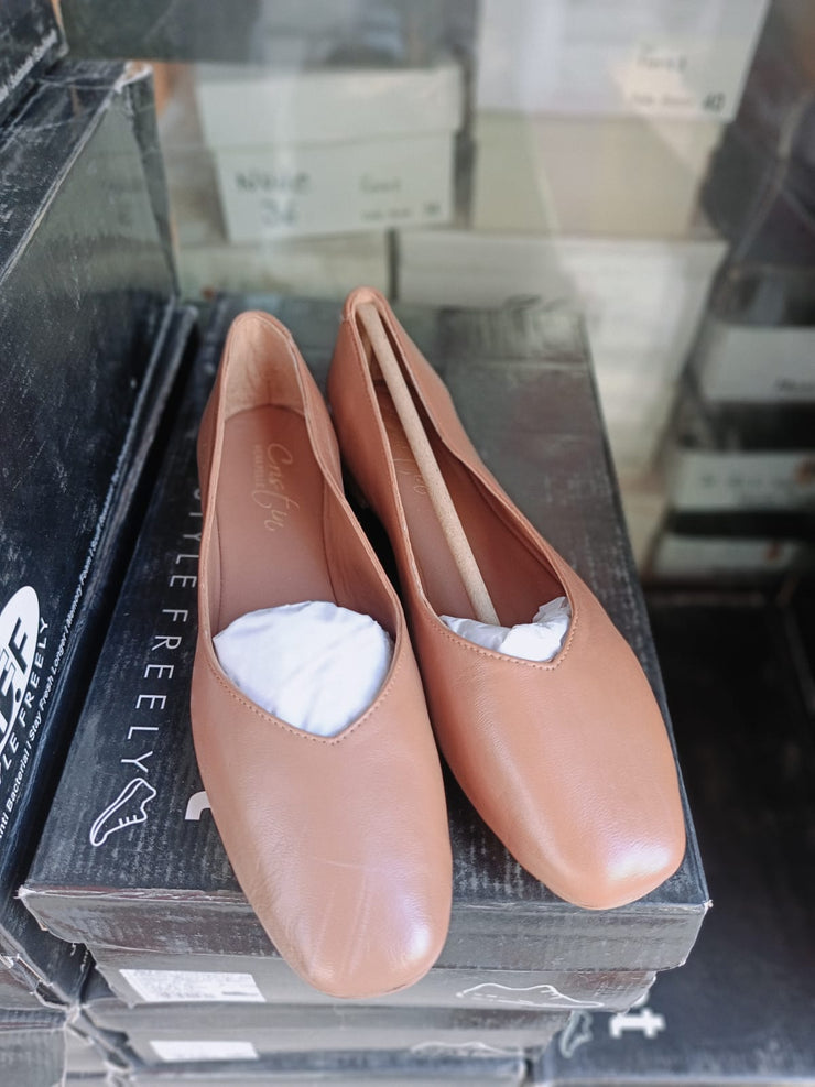 Leather Flats by GlamourlyIndia