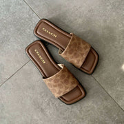 COACH FLATS