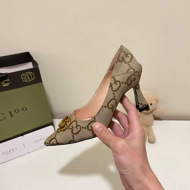 Gucci heels 👠