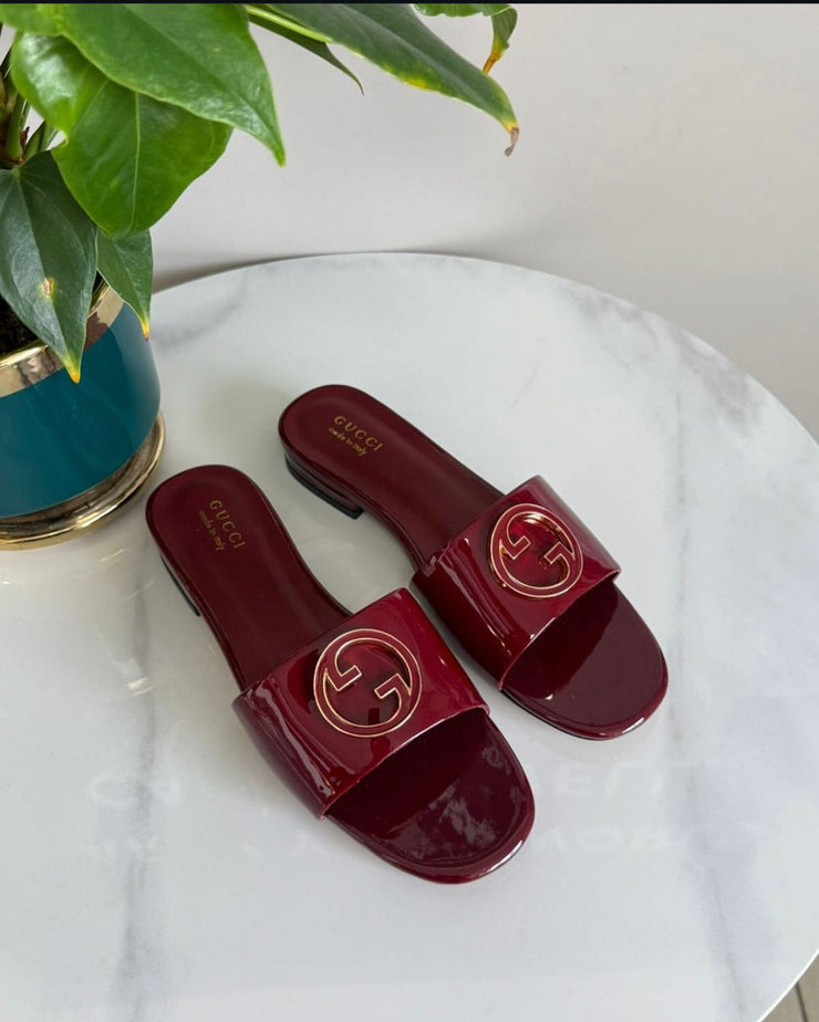GUCCI FLATS SLIP-ONS