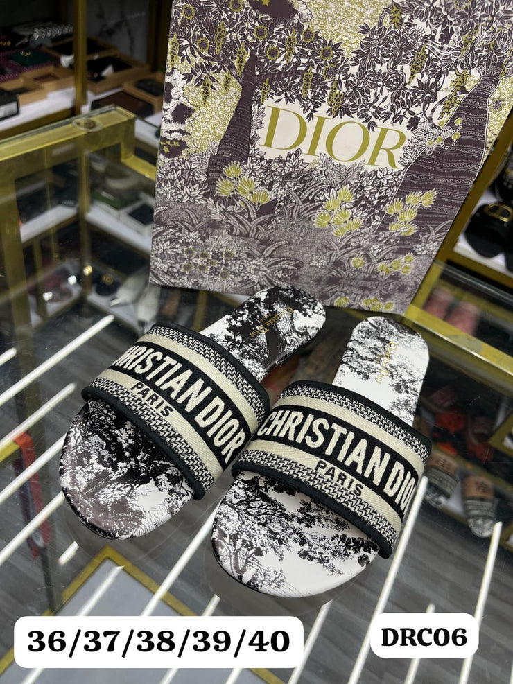 C D Flats