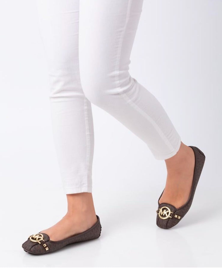 MK Bellarinas