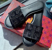 Tory Burch Flats   - Black
