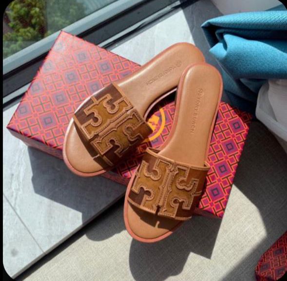 Tory Burch Flats - Brown