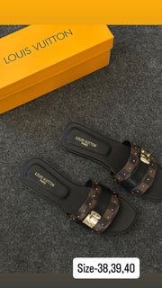 LOUIS VUITTON PREMIUM QUALITY Slippers 💯 - BROWN