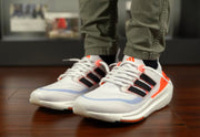 Adidas Ultraboost Light 23