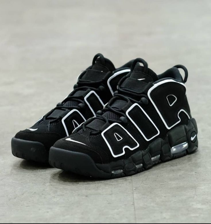 Nike Air More Uptempo black