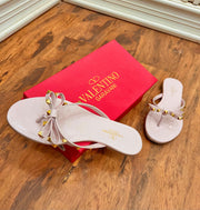 Designer flats for her