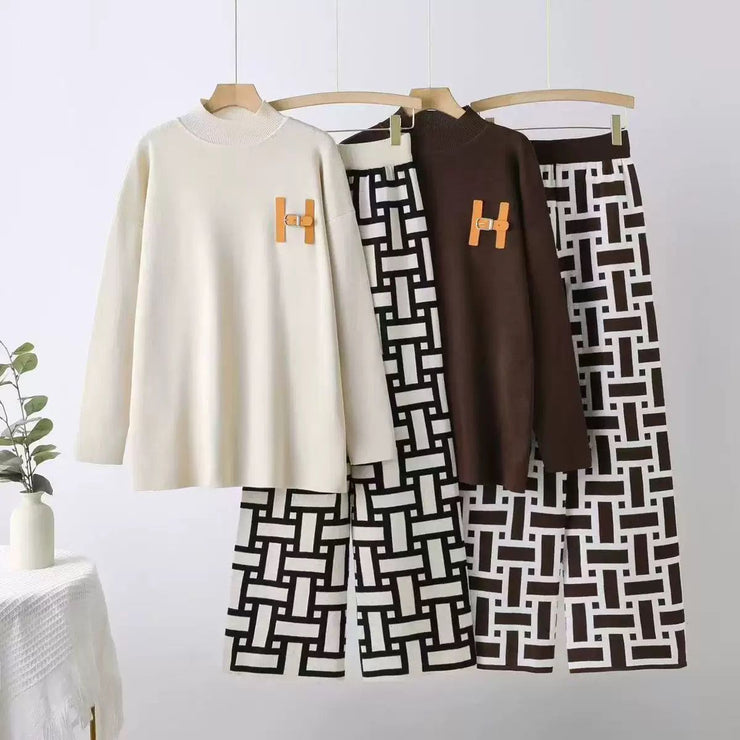 Knitted Warm cords With printed pants