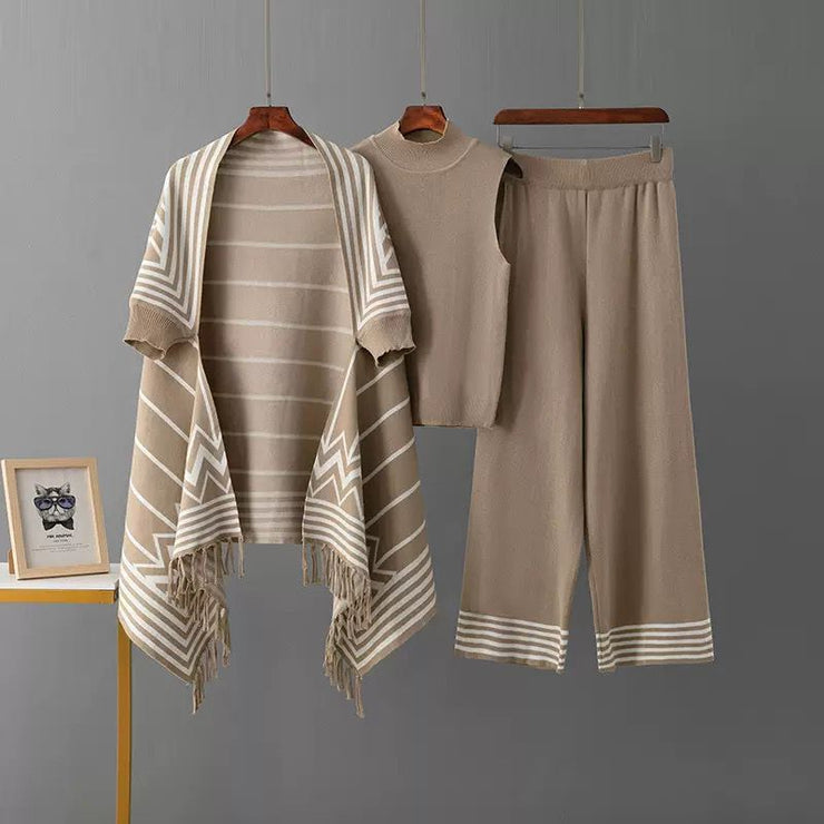 WINTER CORDS with sleeves cape