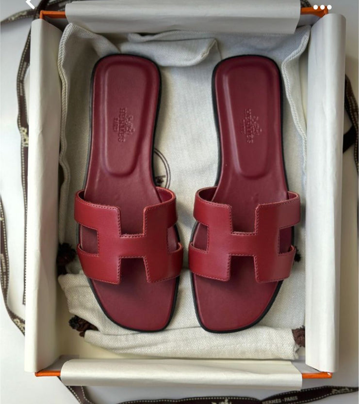 Hermes Oran Flats