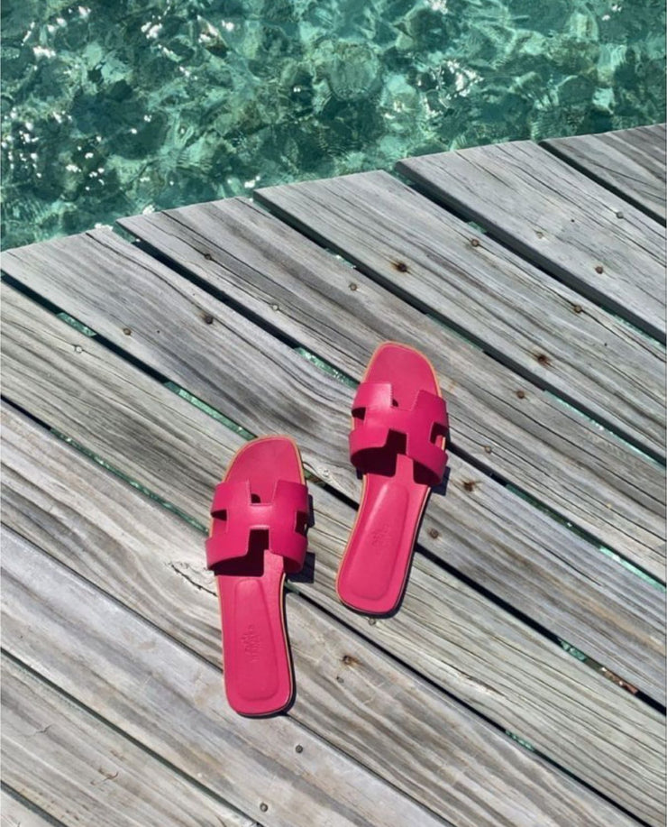 Hermes Oran Flats