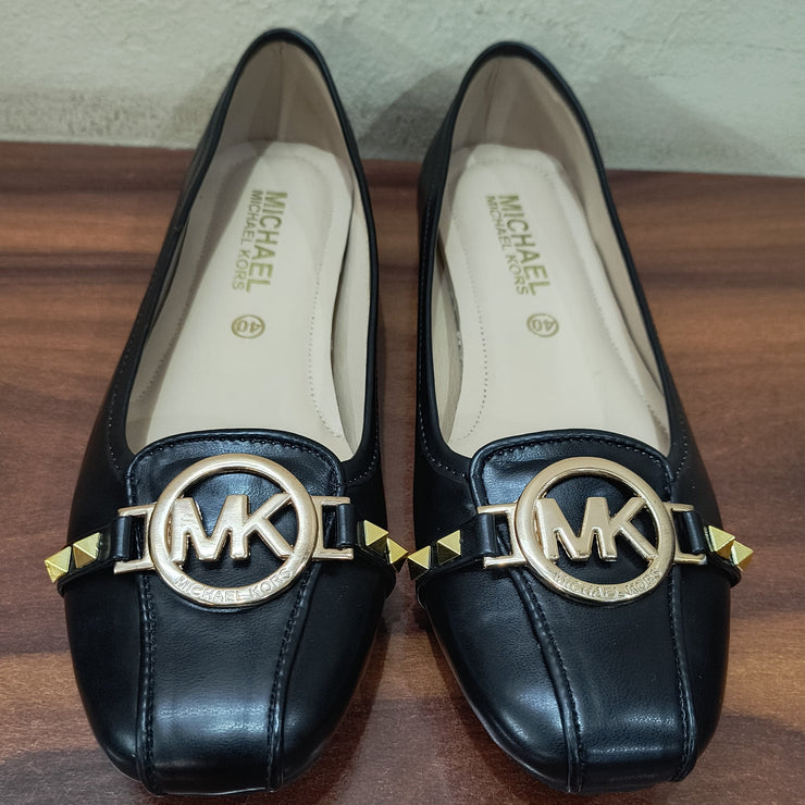 MK Bellarinas