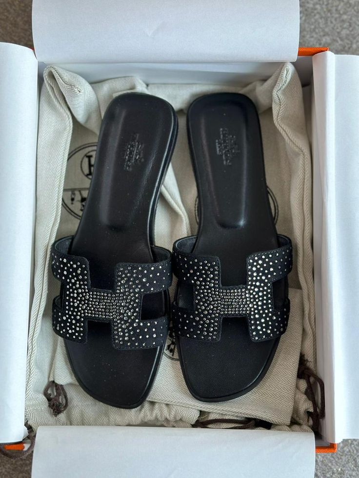 Hermes drill diamonds Slides