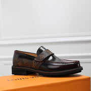 LOUIS VUITTON Loafers