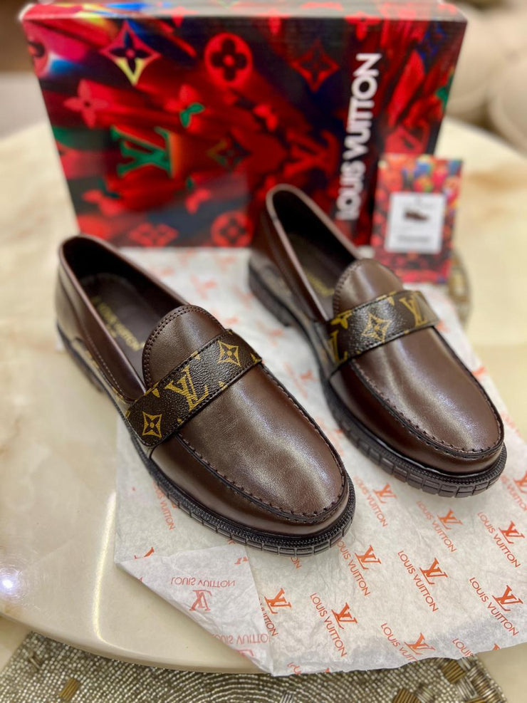 LOUIS VUITTON Loafers